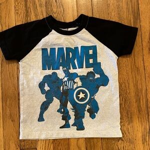 Marvel black and grey blue graphic tee shirt boys size 5